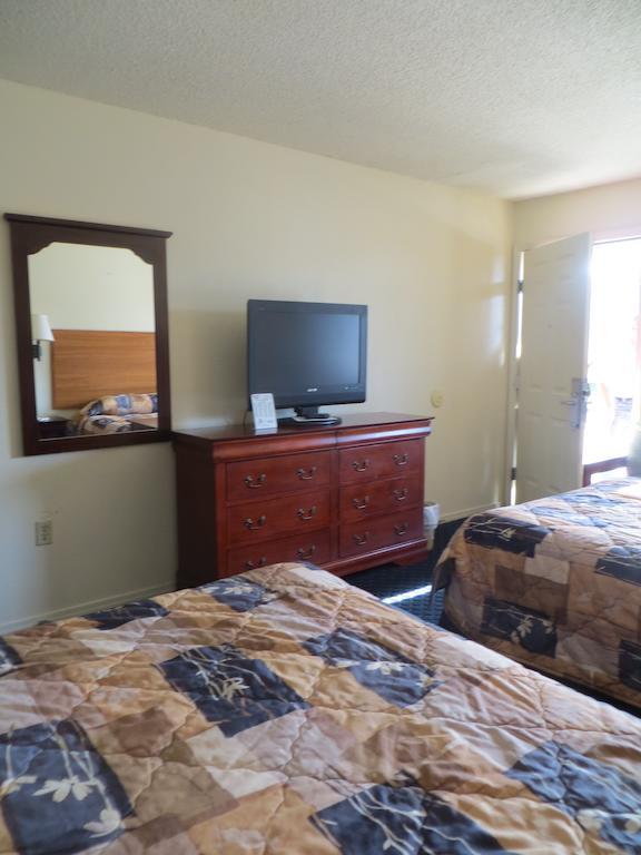 Regency 7 Rogers Motel Pokój zdjęcie